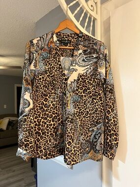 Guess by Marciano Women’s Leopard Paisley Print Blouse Size XS